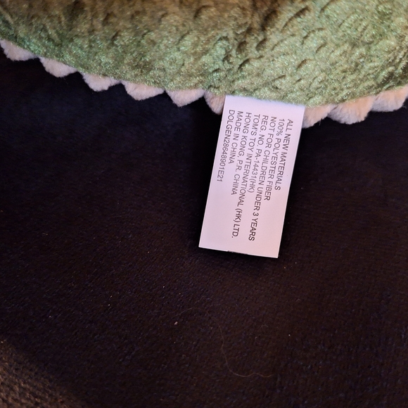 Green Dinosaur Plush Blanket - Picture 16 of 16